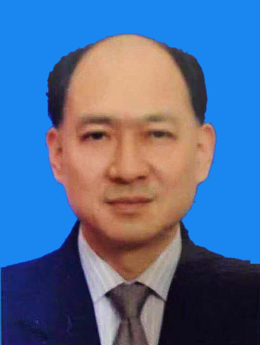 金   心/医学专家