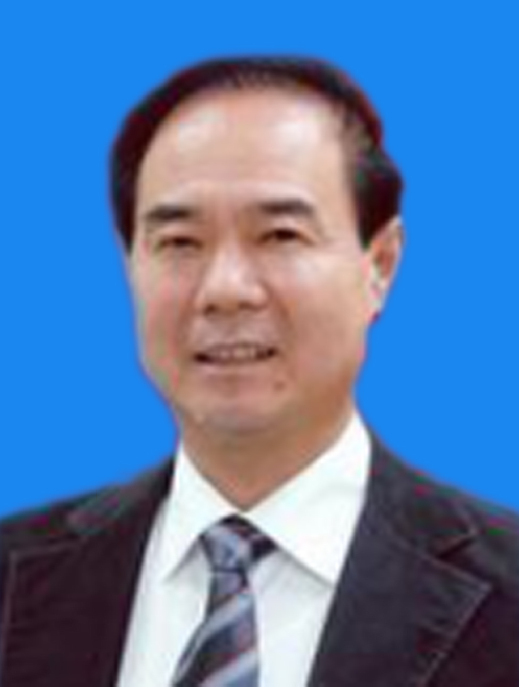 武 广 华